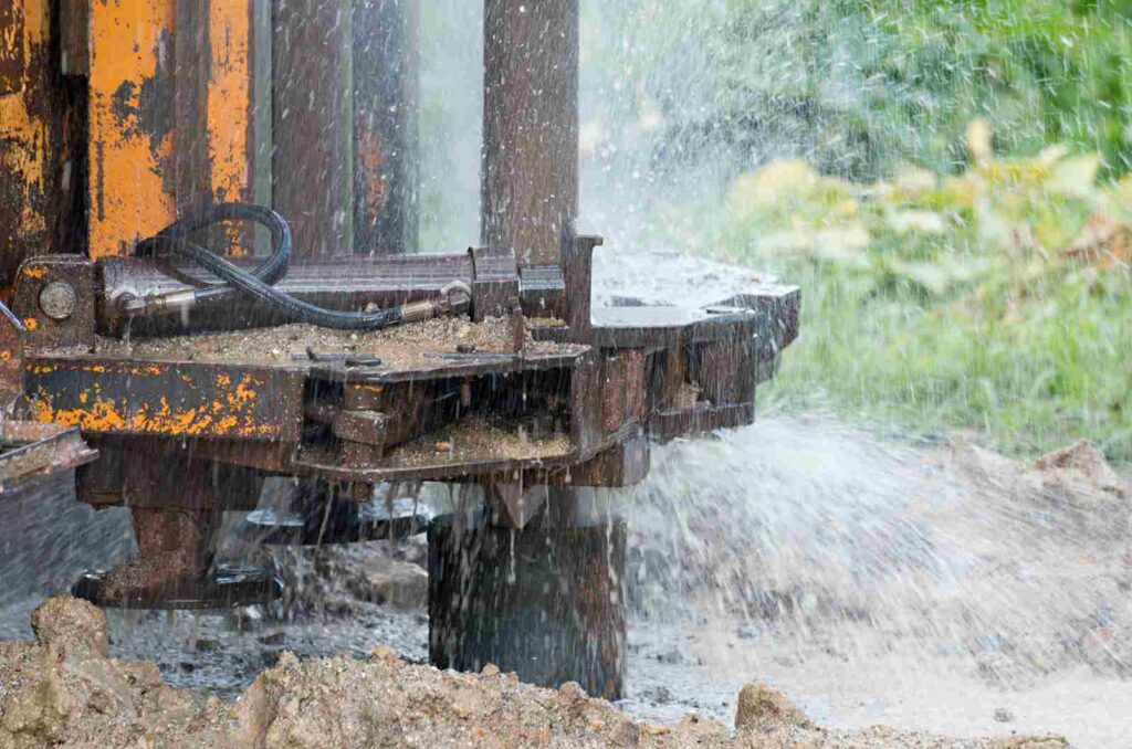 Cómo profundizar un pozo de agua: Máquina para hacerlo